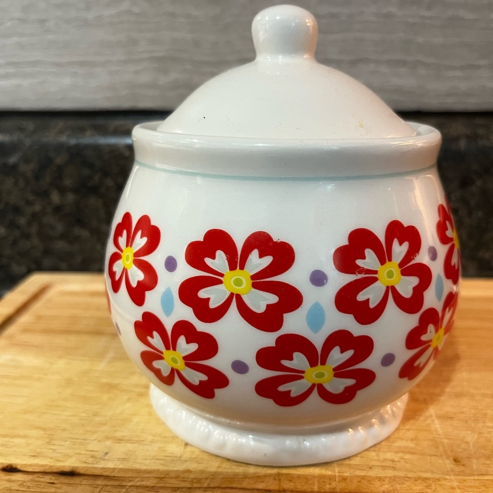 The Pioneer Woman White and Red Floral Sugar Bowl